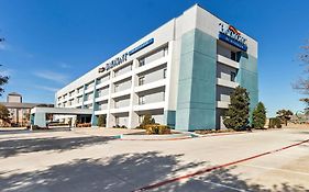 Baymont By Wyndham Arlington At Six Flags Dr